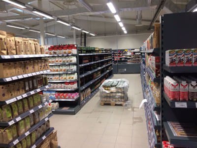 SHOP NETWORK "TOP" - VALMIERA, RIGA STREET 64 - Delivery and installation of trade equipment.13